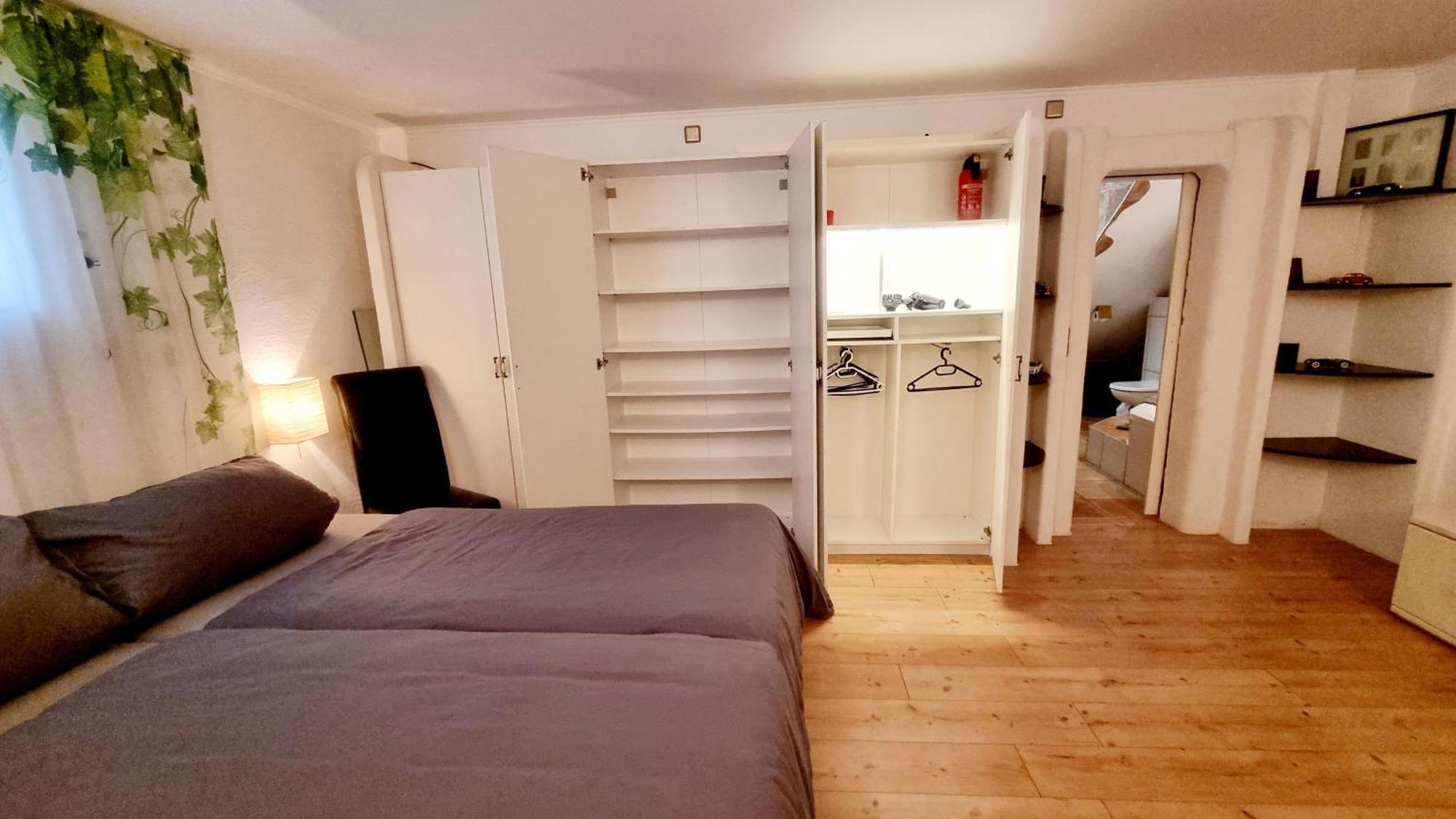 Ruheoase Am Waldrand - Auf 90Qm Sind Nicht Nur Die Eltern Und Bis Zu 5 Kinder Willkommen, Auch Hunde Und Katzen Sind Willkommen Laichingen Exterior photo